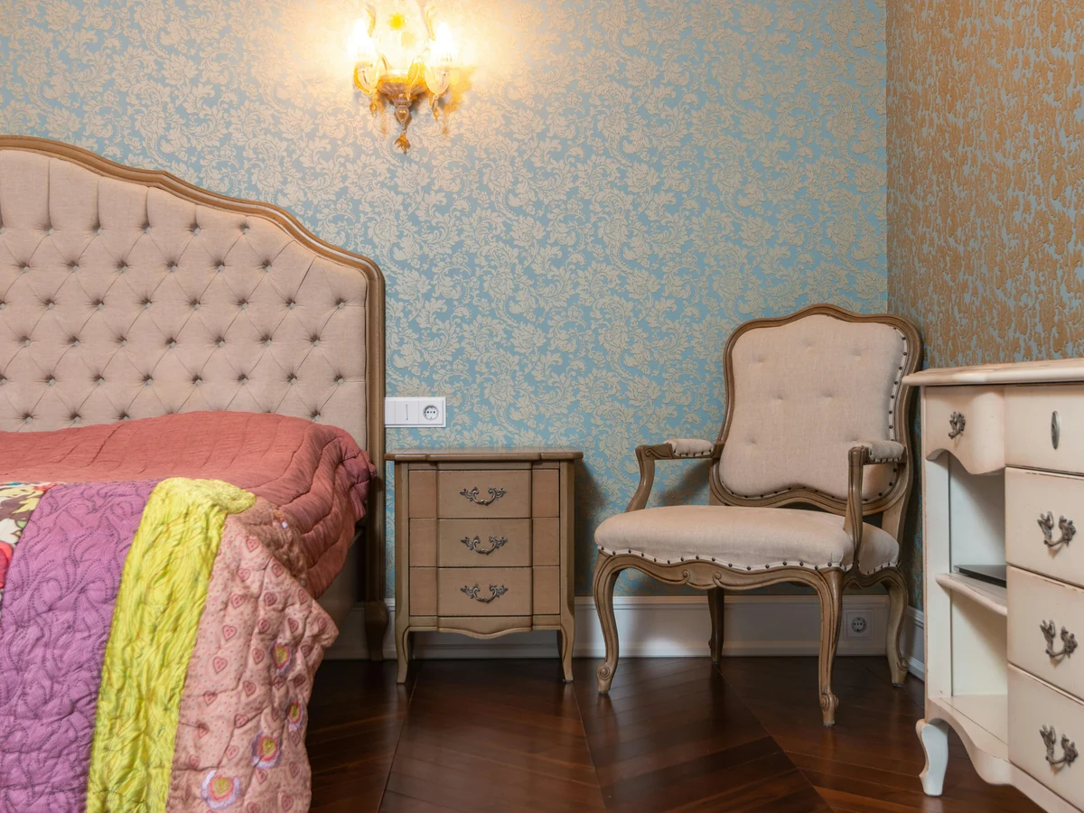 Classic ornate bedroom painting in Wilmslow by Cheshire Painters